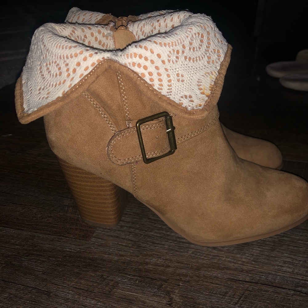 Rue 21 boots